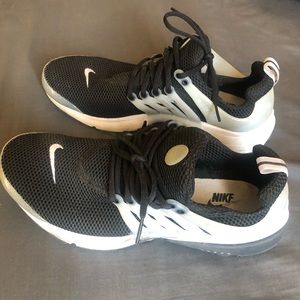 Nike Presto White/Black Size 11